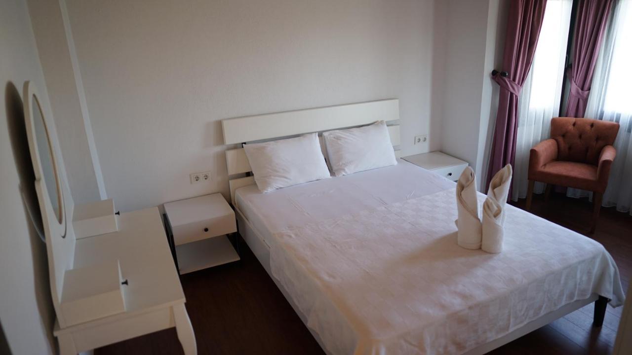 Karyada Hotel 2*